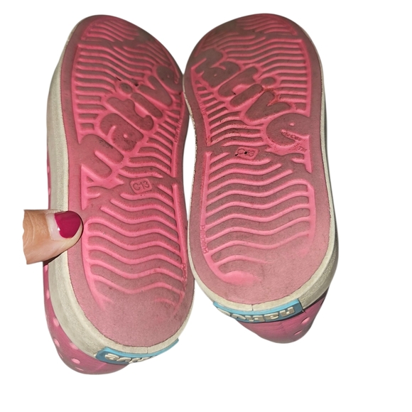 Native Shoes - Picture 2 of 7